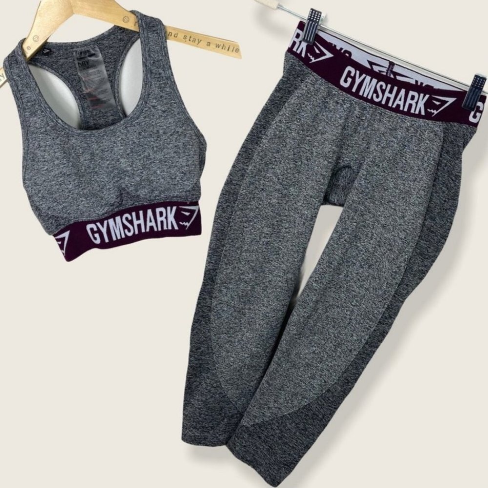 Gymshark Flex Matching Set Crop Leggings Sports Bra Grey Plum Size XS Fitness‎